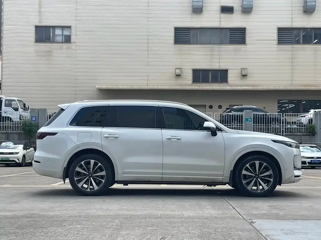 Li Auto ONE 2022 из CN, фото 4