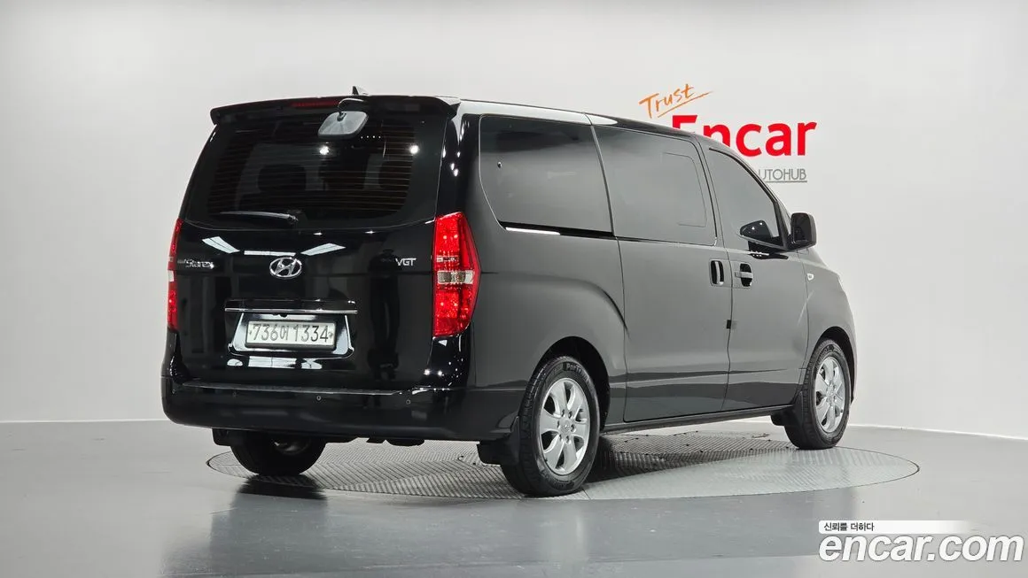 Hyundai Starex 2021 из KR, фото 2