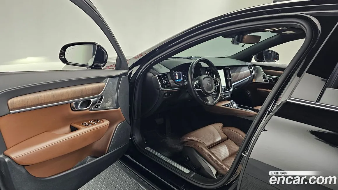 Volvo S90 2022 из KR, фото 10