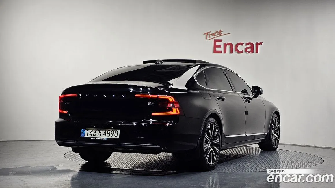 Volvo S90 2022 из KR, фото 2