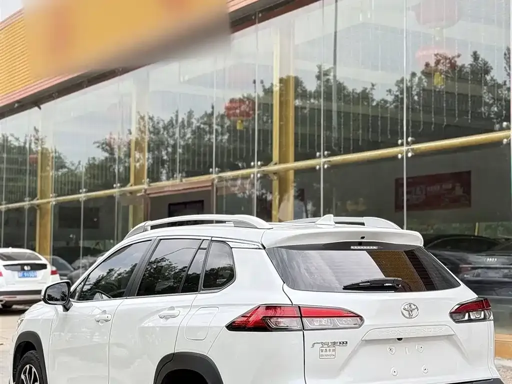 Toyota Frontlander 2022 из CN, фото 7