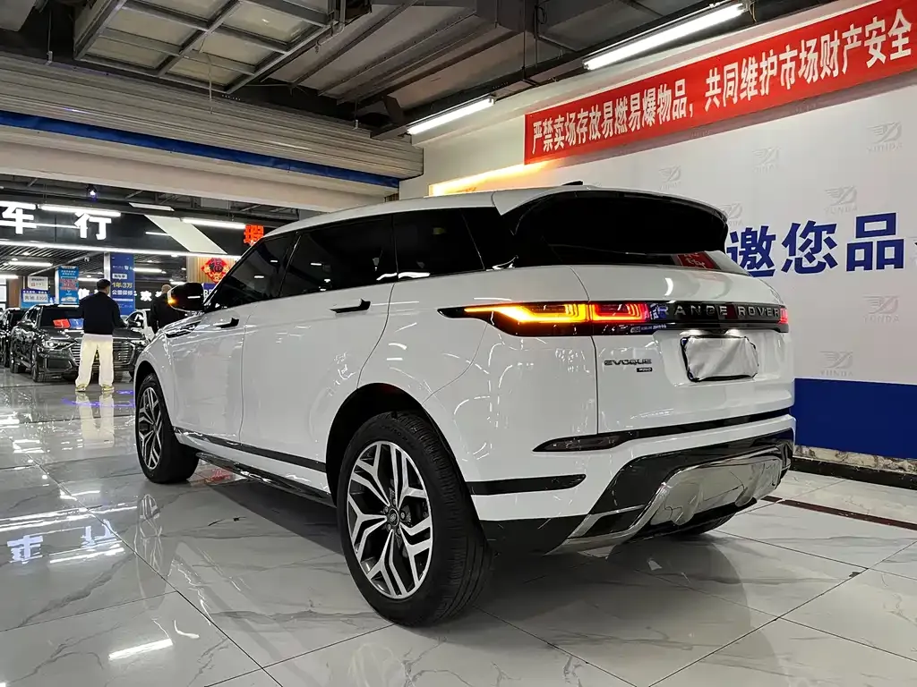 Land Rover Evoque 2023 из CN, фото 3