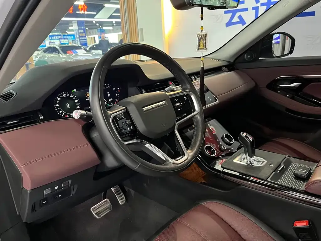 Land Rover Evoque 2023 из CN, фото 9