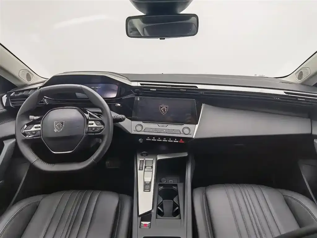 Peugeot 408X 2024 из CN, фото 5