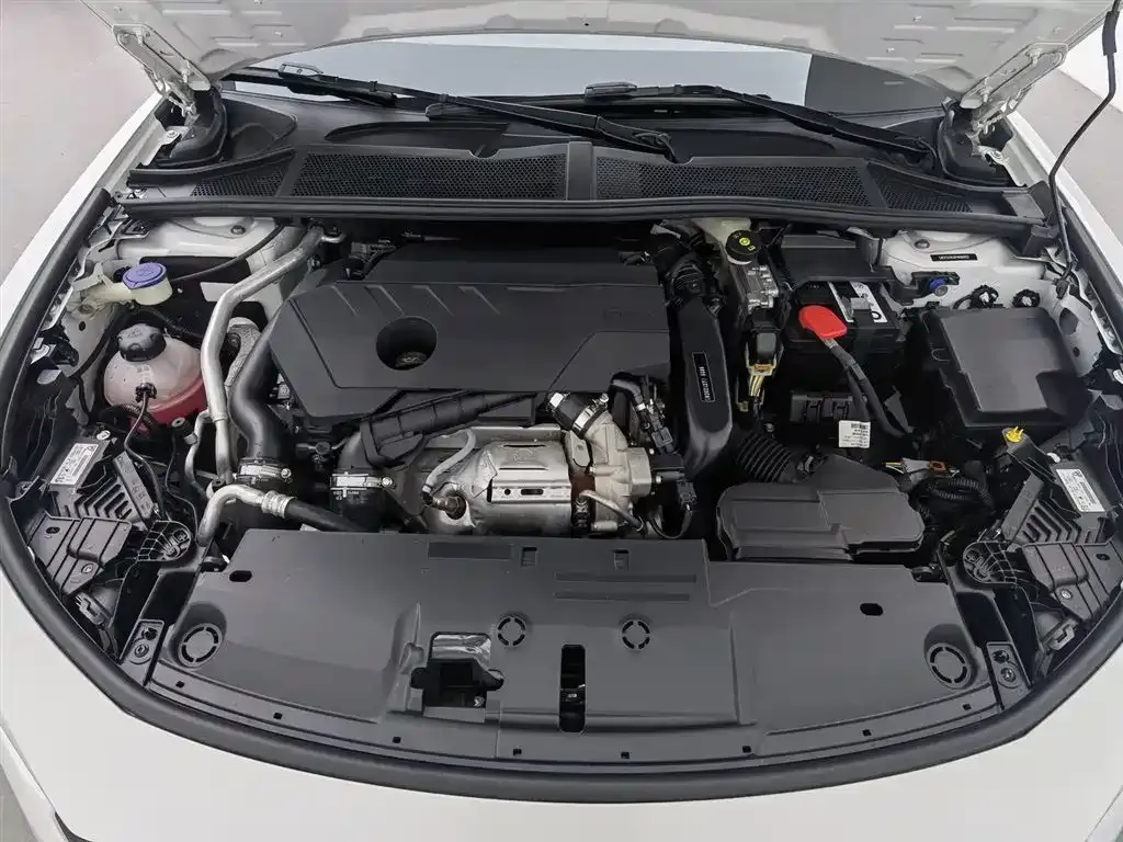Peugeot 408X 2024 из CN, фото 6