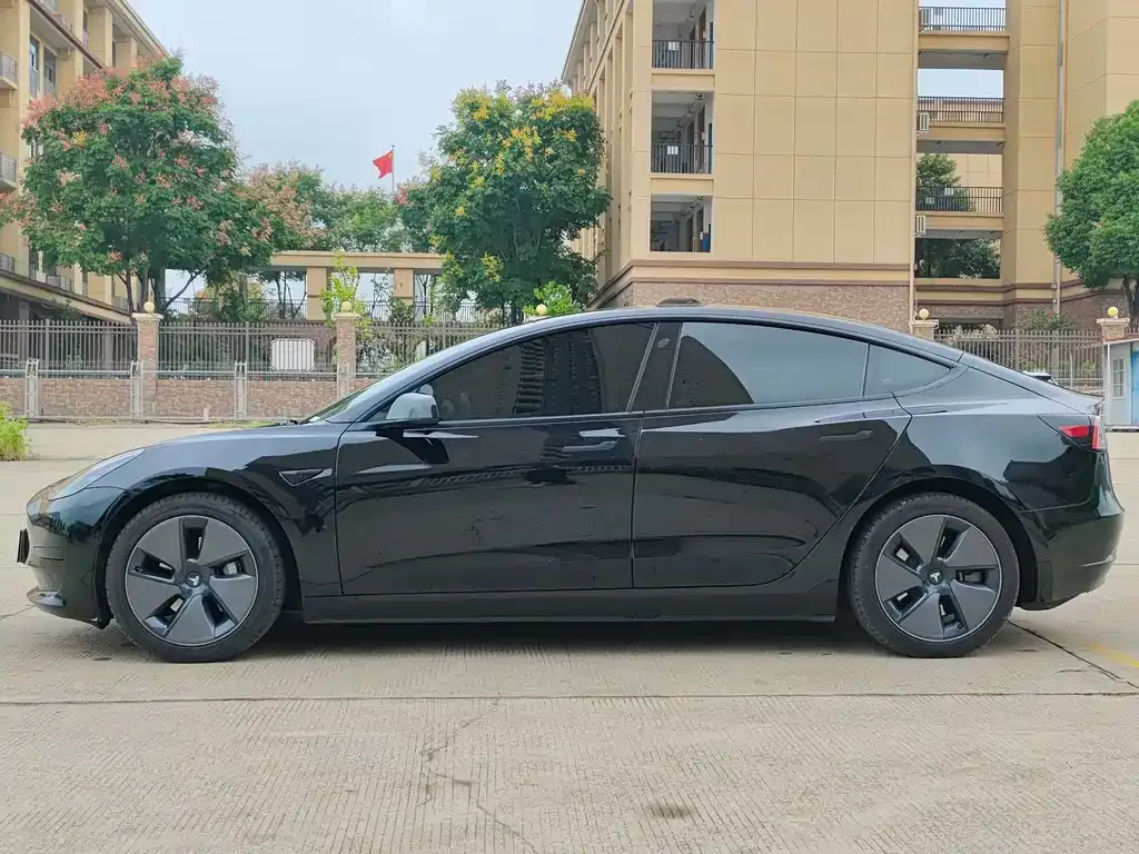 Tesla Model 3 2022 из CN, фото 7
