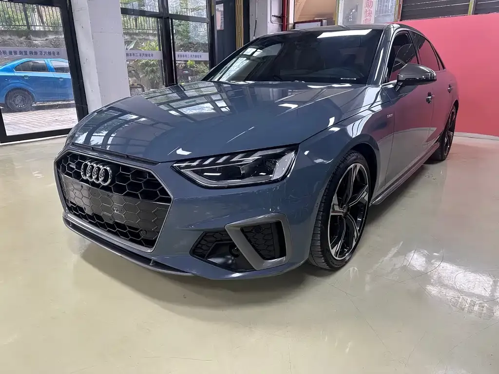 Audi A4L 2022 из CN, фото 1