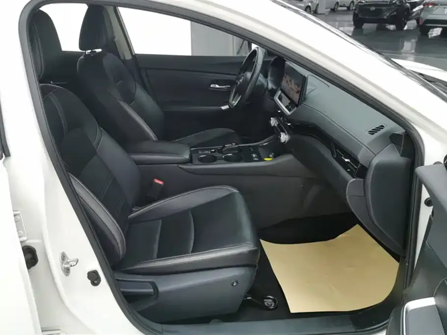 Nissan Sylphy 2022 из CN, фото 8