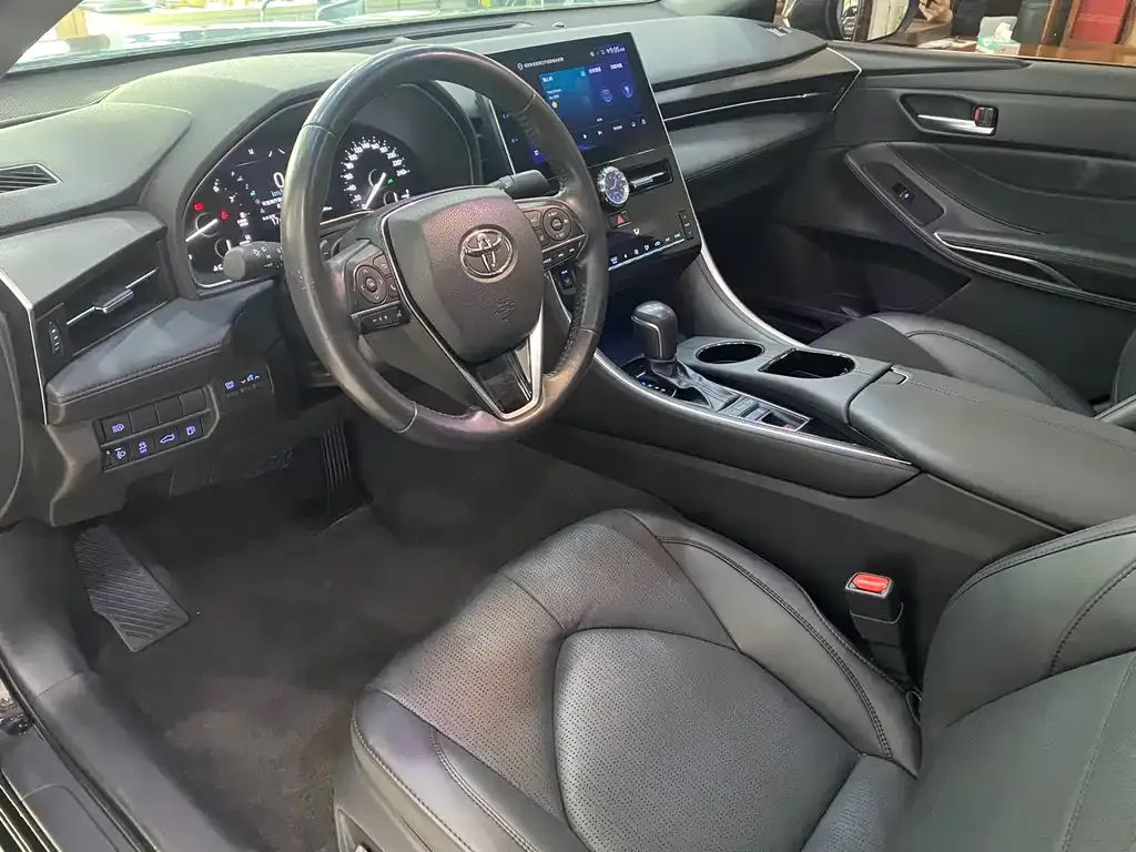 Toyota Avalon 2023 из CN, фото 9