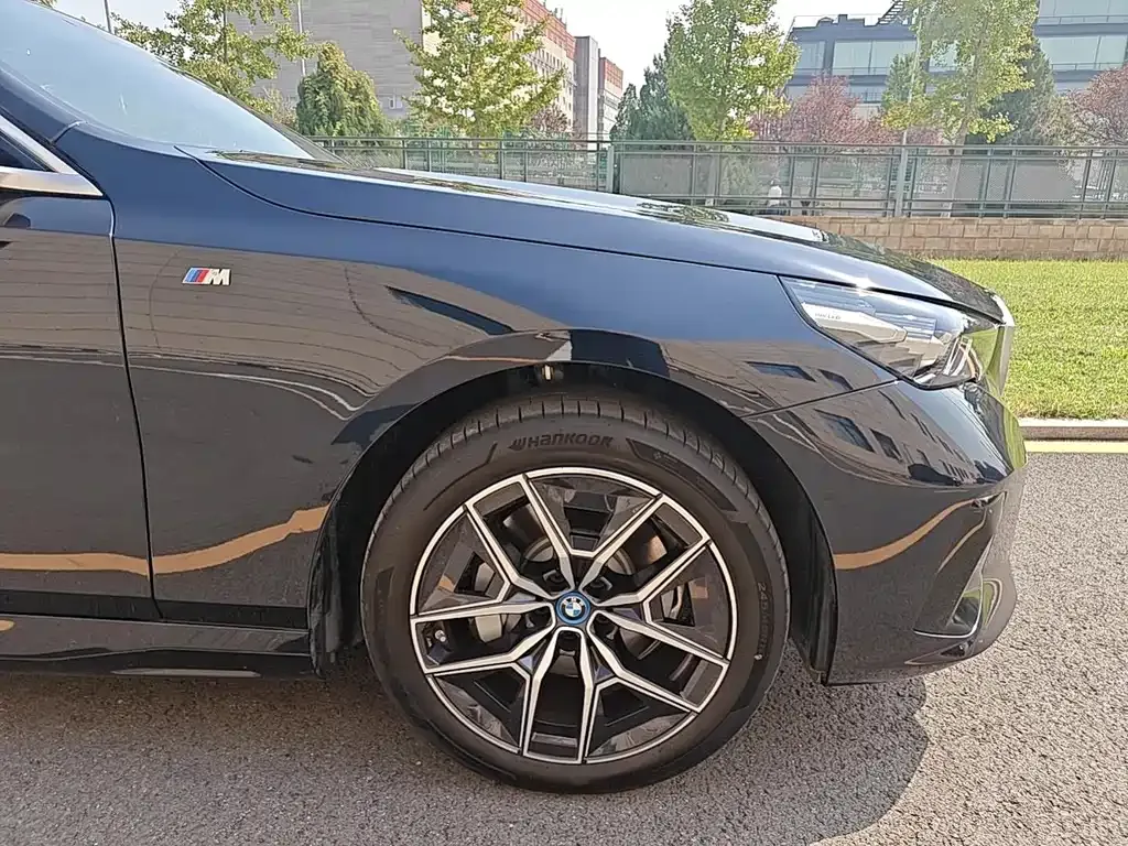 BMW i5 2024 из CN, фото 4