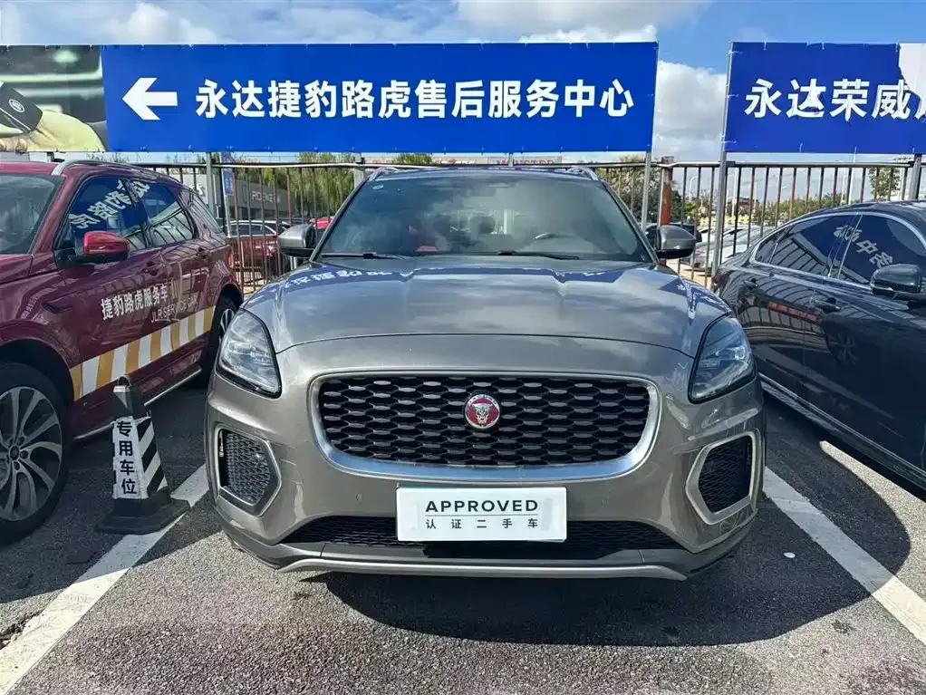 Jaguar E-PACE 2023 из CN, фото 2
