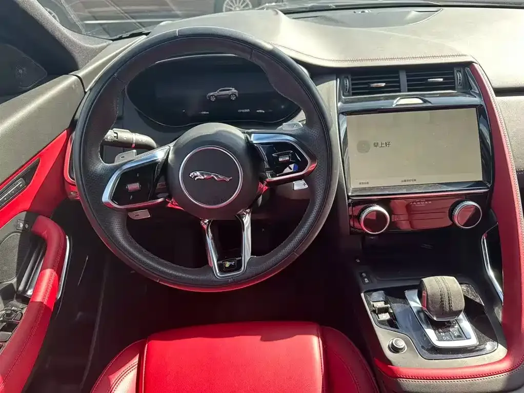 Jaguar E-PACE 2023 из CN, фото 7
