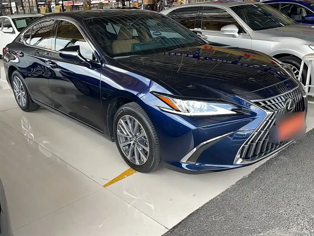 Lexus ES 2022 из CN, фото 4