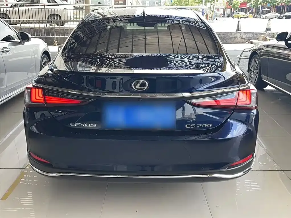 Lexus ES 2022 из CN, фото 6