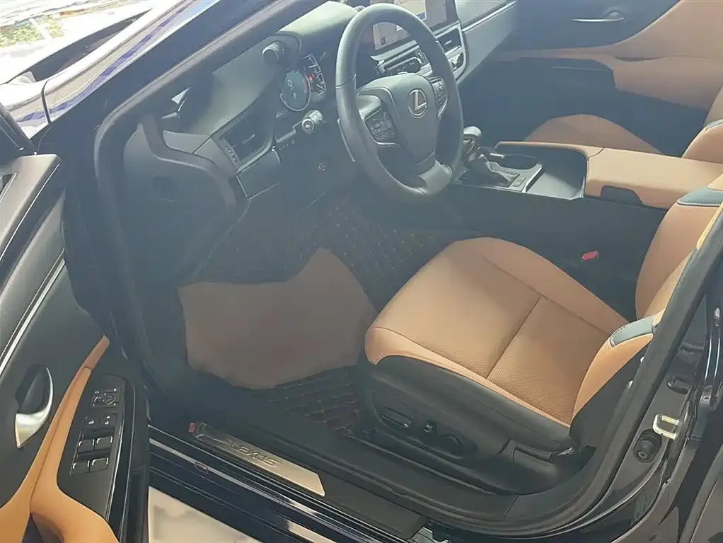 Lexus ES 2022 из CN, фото 9