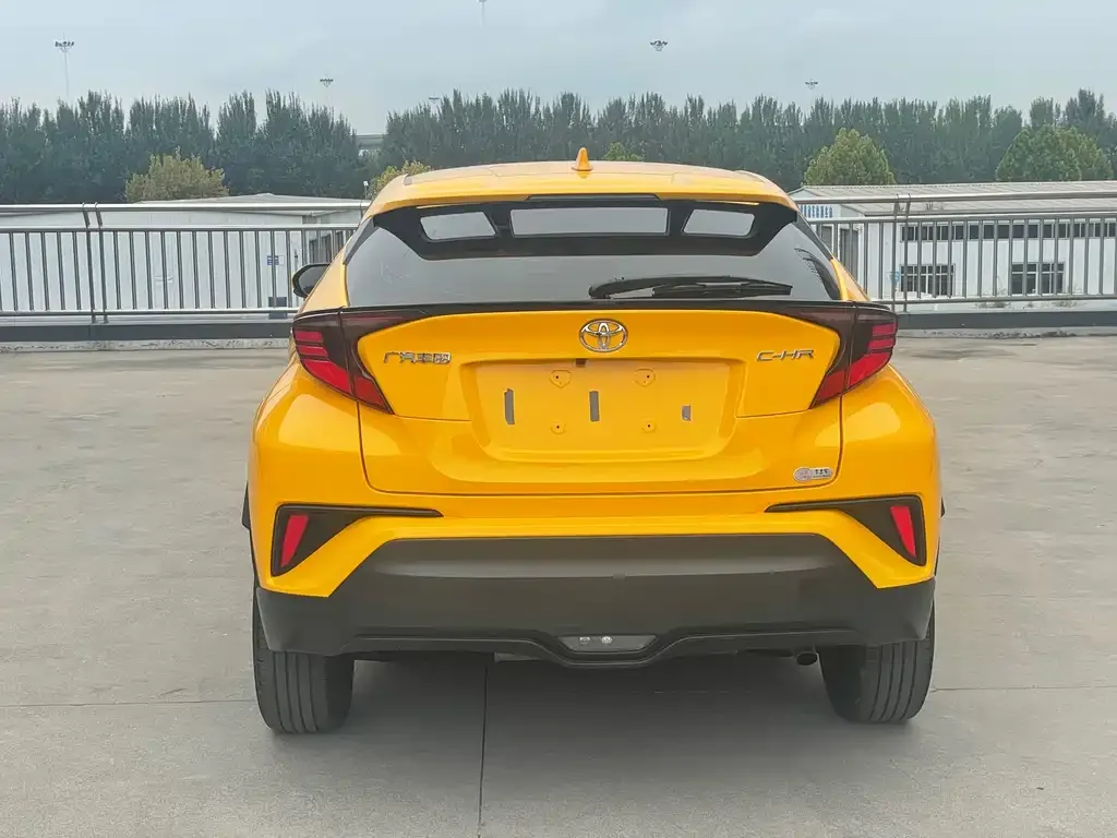 Toyota C-HR 2022 из CN, фото 4