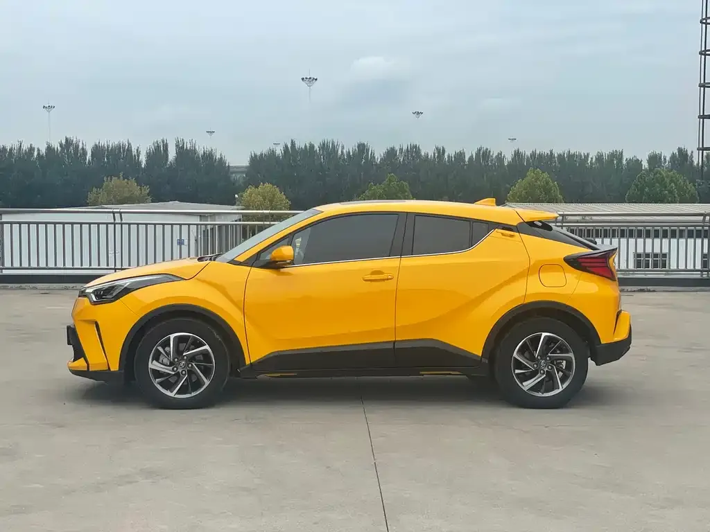 Toyota C-HR 2022 из CN, фото 7