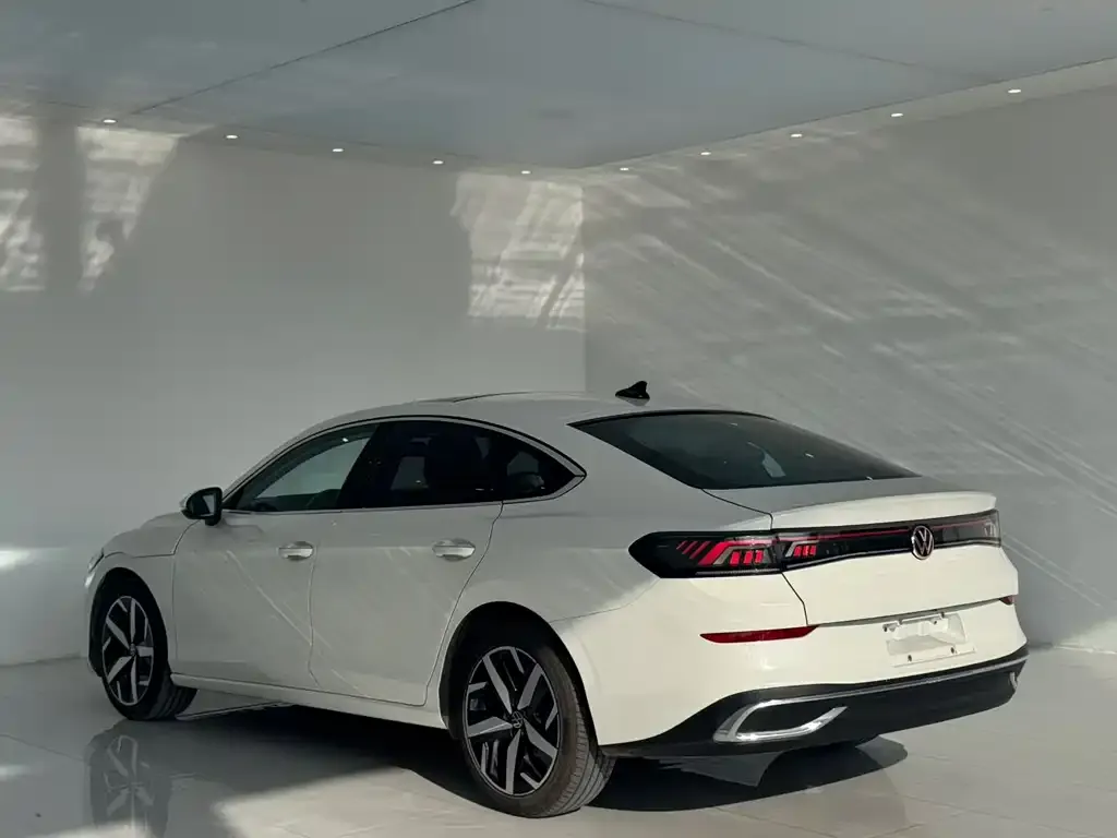 Volkswagen Lamando 2023 из CN, фото 9