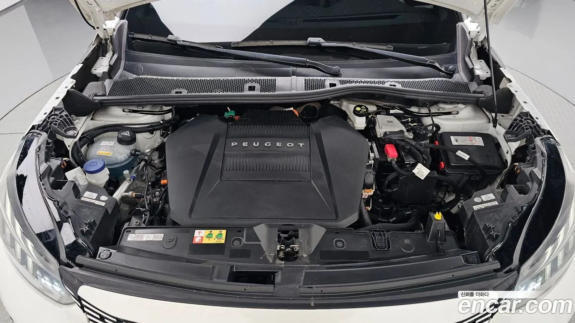 Peugeot 2008 2021 из KR, фото 6