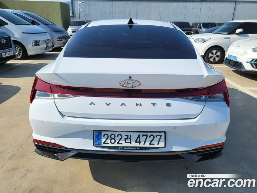 Hyundai AVANTE 2023 из KR, фото 6