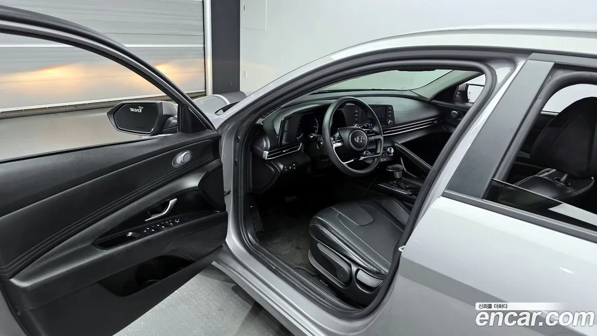 Hyundai AVANTE 2022 из KR, фото 10