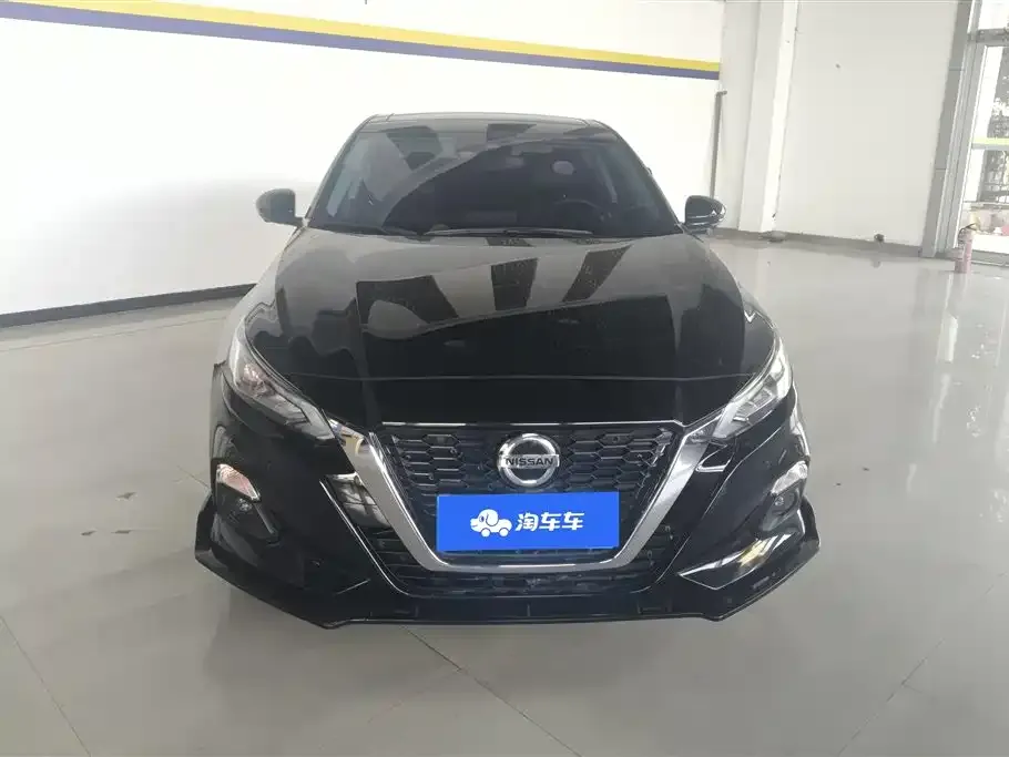 Nissan Teana 2022 из CN, фото 2