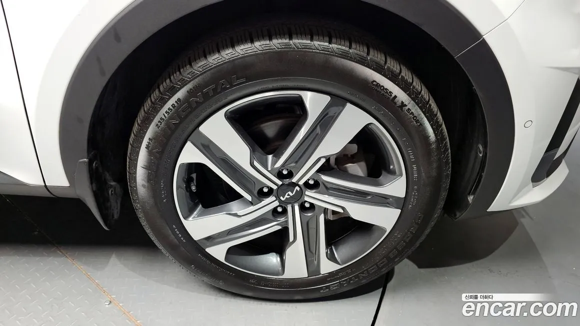 Kia Sorento — фото 5