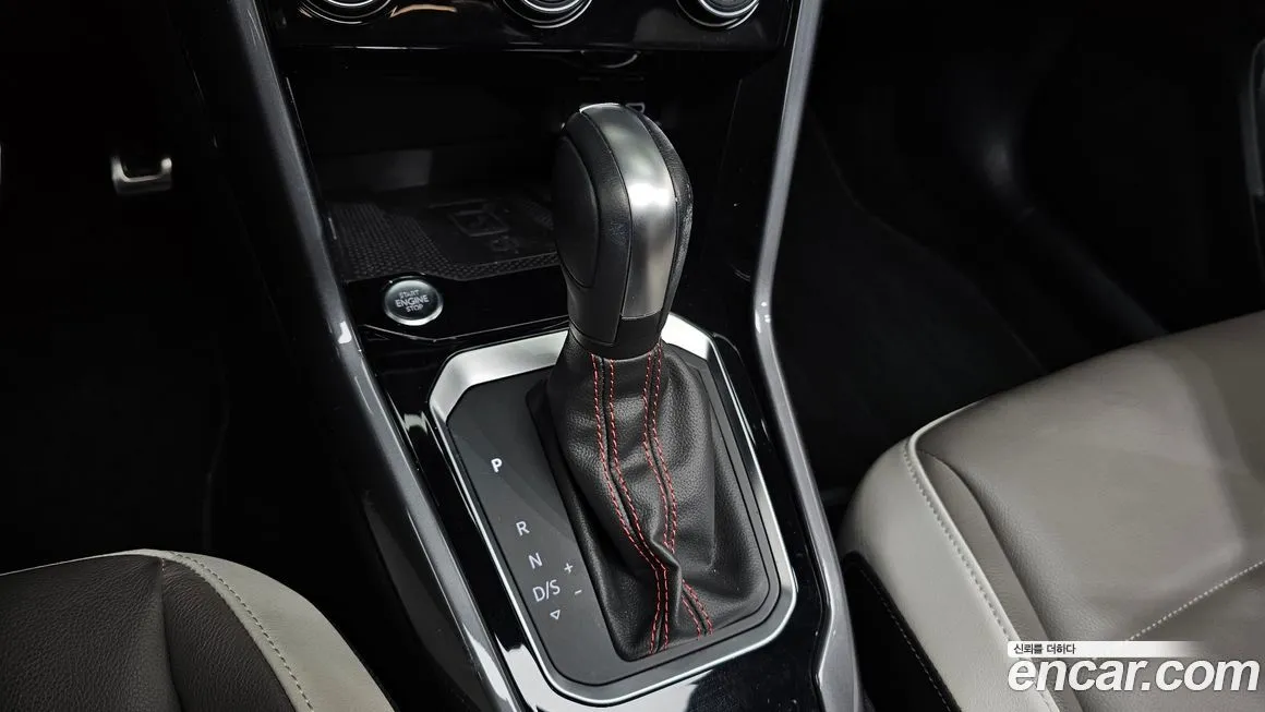 Volkswagen T-Roc 2022 из KR, фото 9