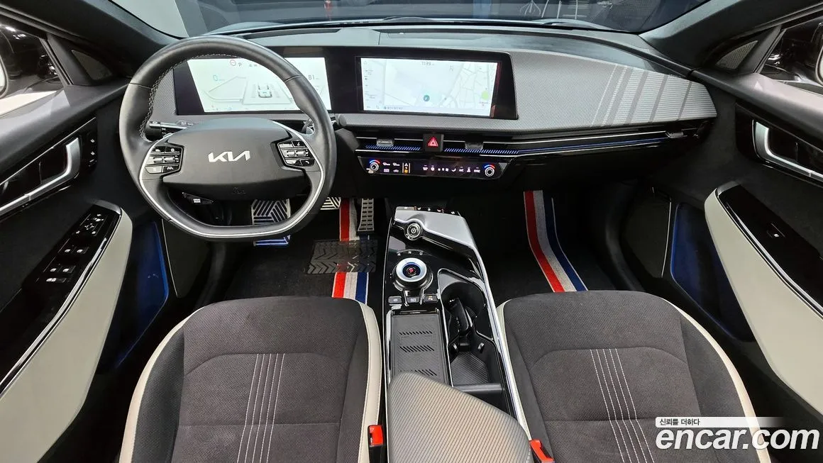 Kia EV6 — фото 7