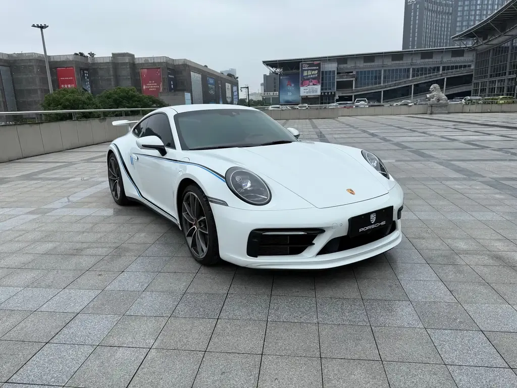 Porsche 911 2024 из CN, фото 3
