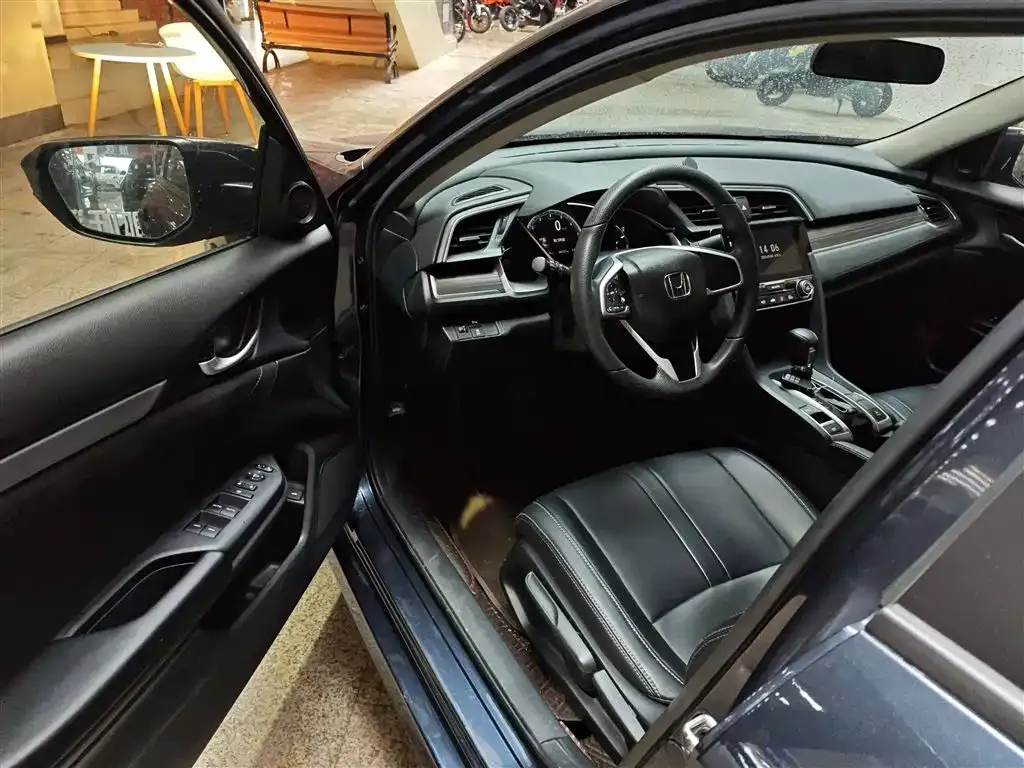 Honda Civic 2021 из CN, фото 9