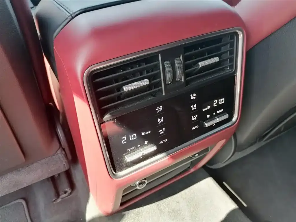 Porsche Cayenne Hybrid 2021 из CN, фото 9