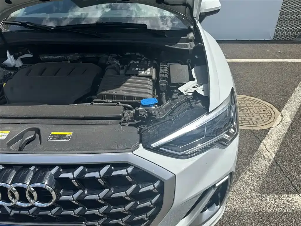 Audi Q3 2024 из CN, фото 10