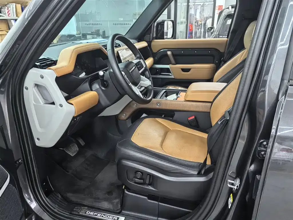 Land Rover Defender 2024 из CN, фото 3