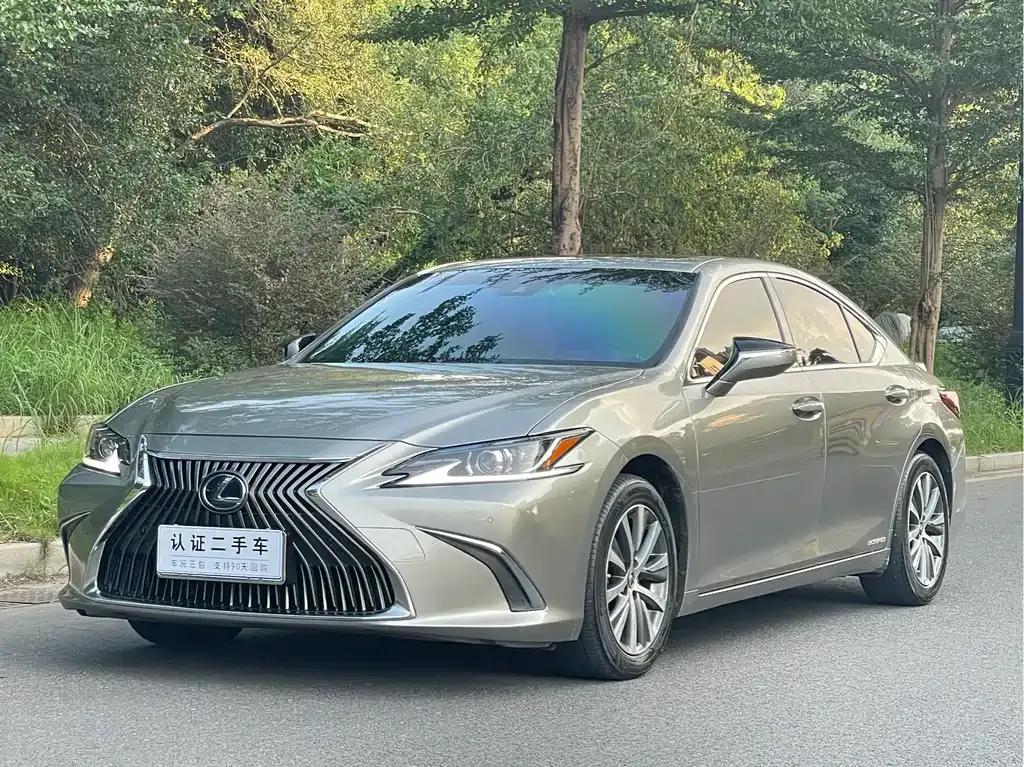 Lexus ES 2021 из CN, фото 1