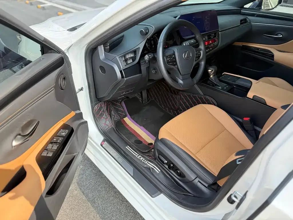 Lexus ES 2022 из CN, фото 4