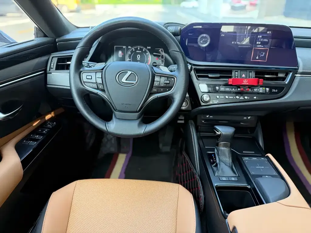 Lexus ES 2022 из CN, фото 7