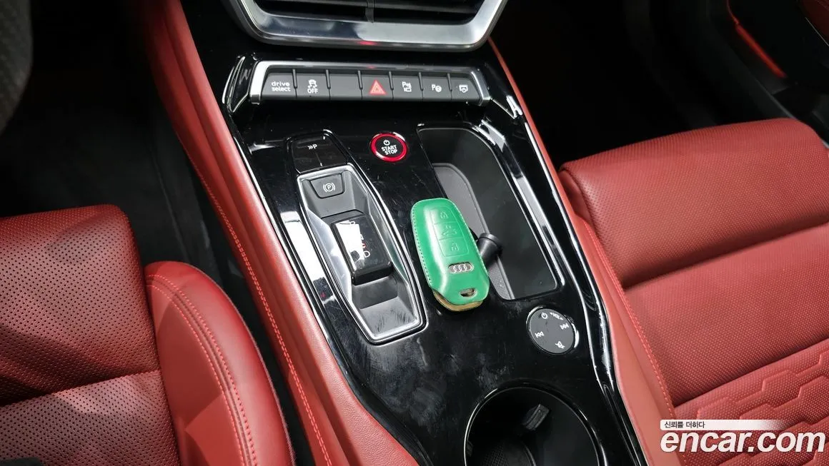 Audi e-tron GT 2022 из KR, фото 9