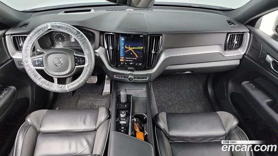 Volvo XC60 2021 из KR, фото 7