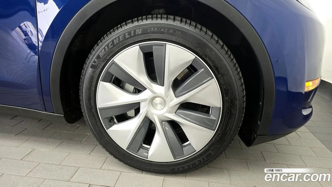 Tesla Model Y 2022 из KR, фото 5
