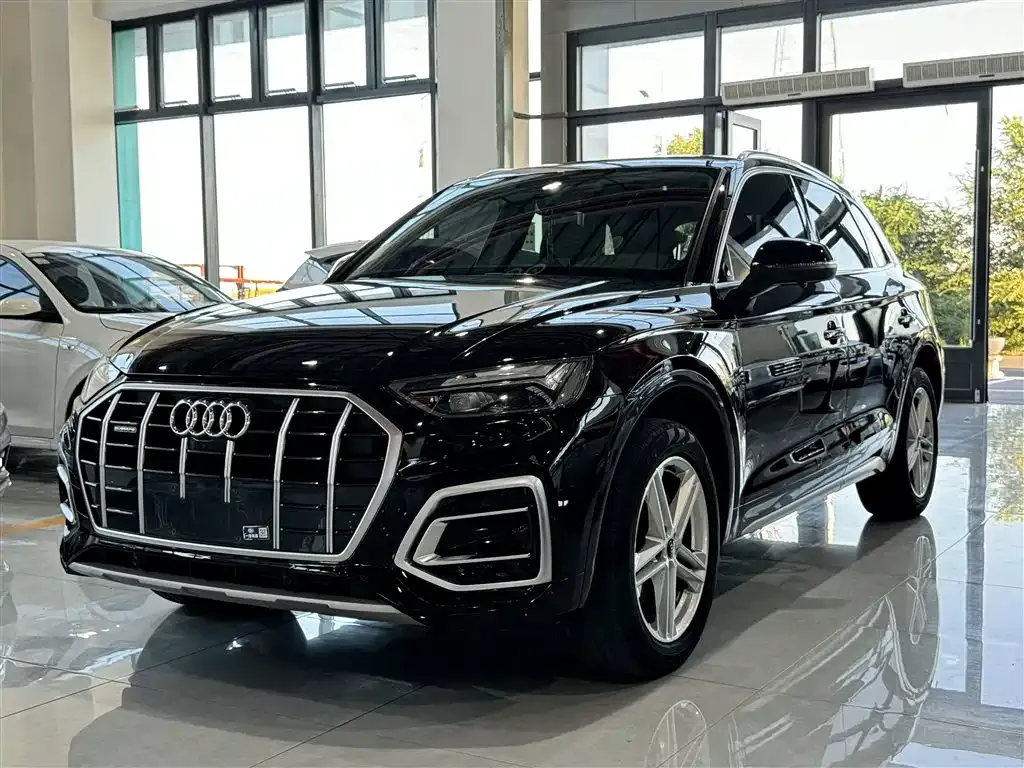 Audi Q5L 2022 из CN, фото 2