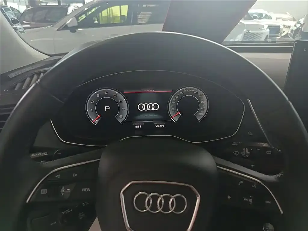 Audi Q5L 2022 из CN, фото 4