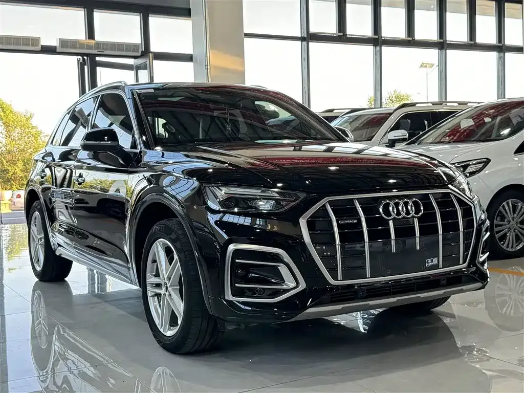 Audi Q5L 2022 из CN, фото 8