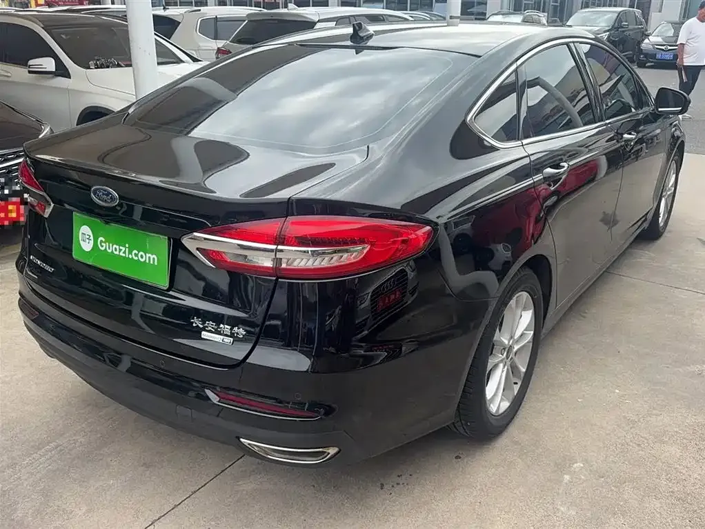 Ford Mondeo 2021 из CN, фото 5