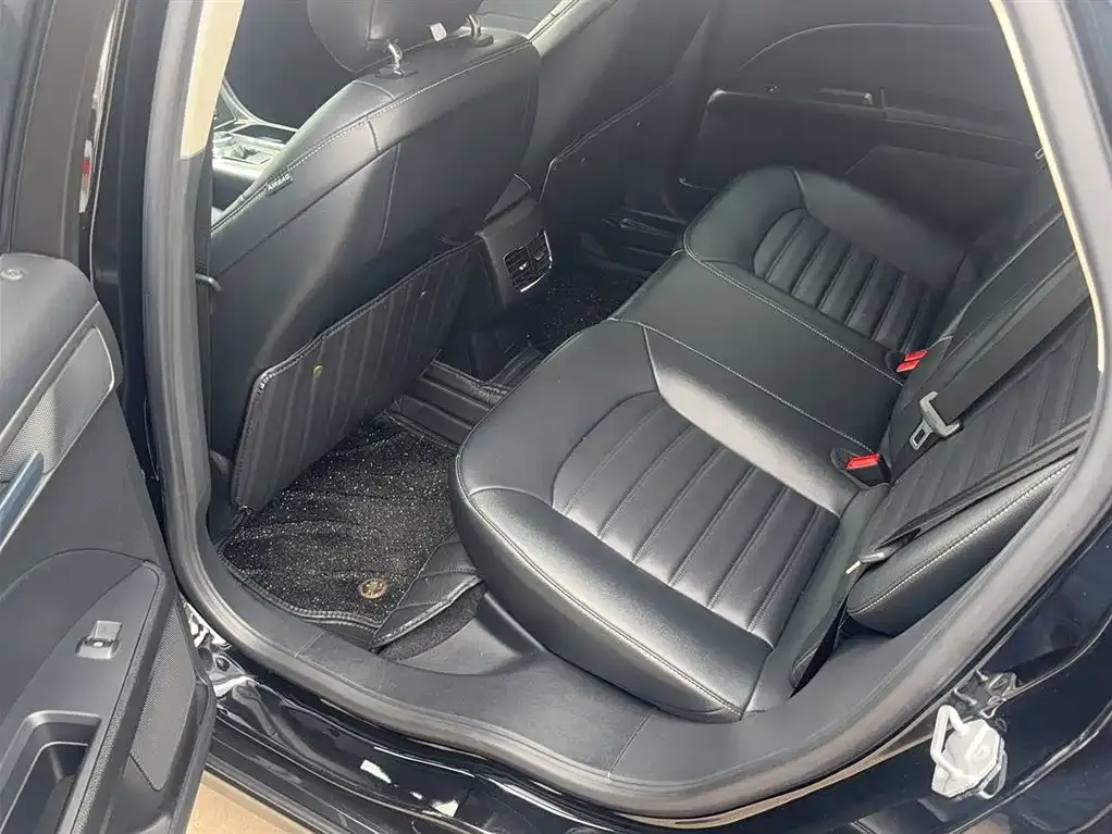 Ford Mondeo 2021 из CN, фото 8