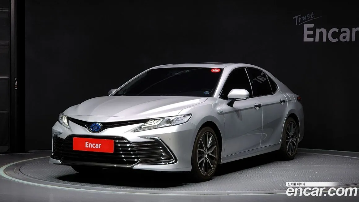 Toyota Camry 2023 из KR, фото 1