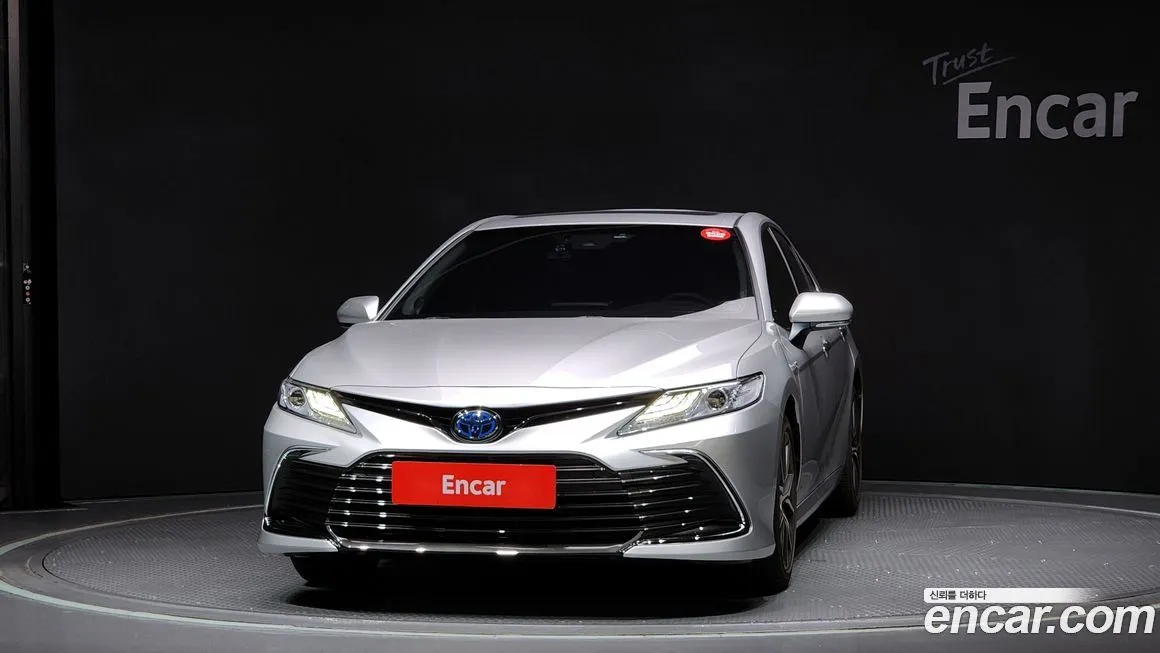 Toyota Camry 2023 из KR, фото 3