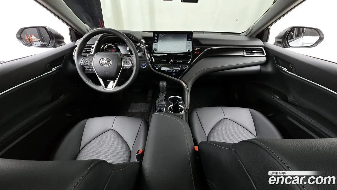 Toyota Camry 2023 из KR, фото 7