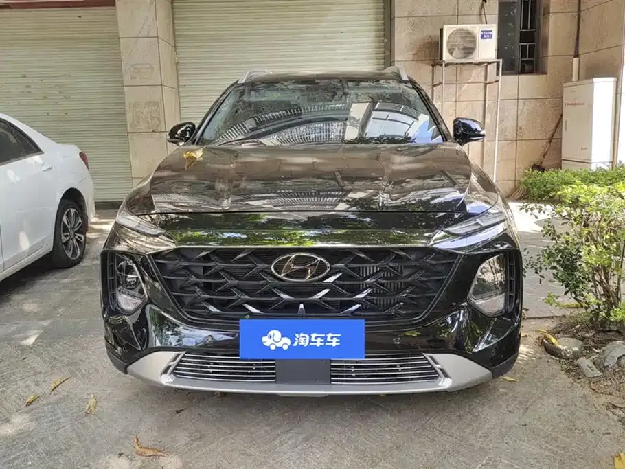 Hyundai Santa Fe 2023 из CN, фото 2