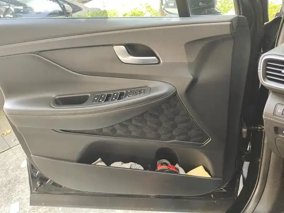 Hyundai Santa Fe 2023 из CN, фото 7